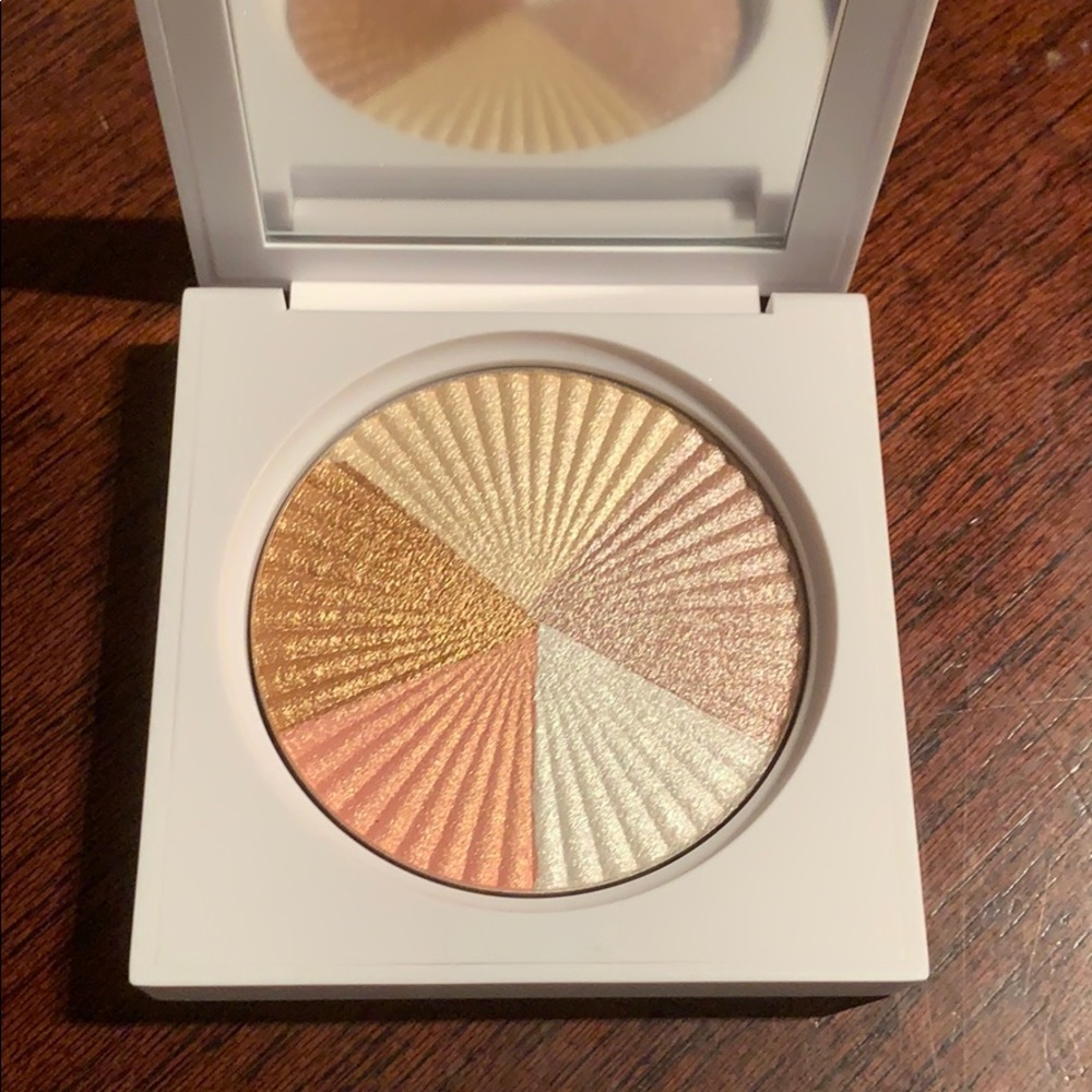 OFRA HIGHLIGHTER